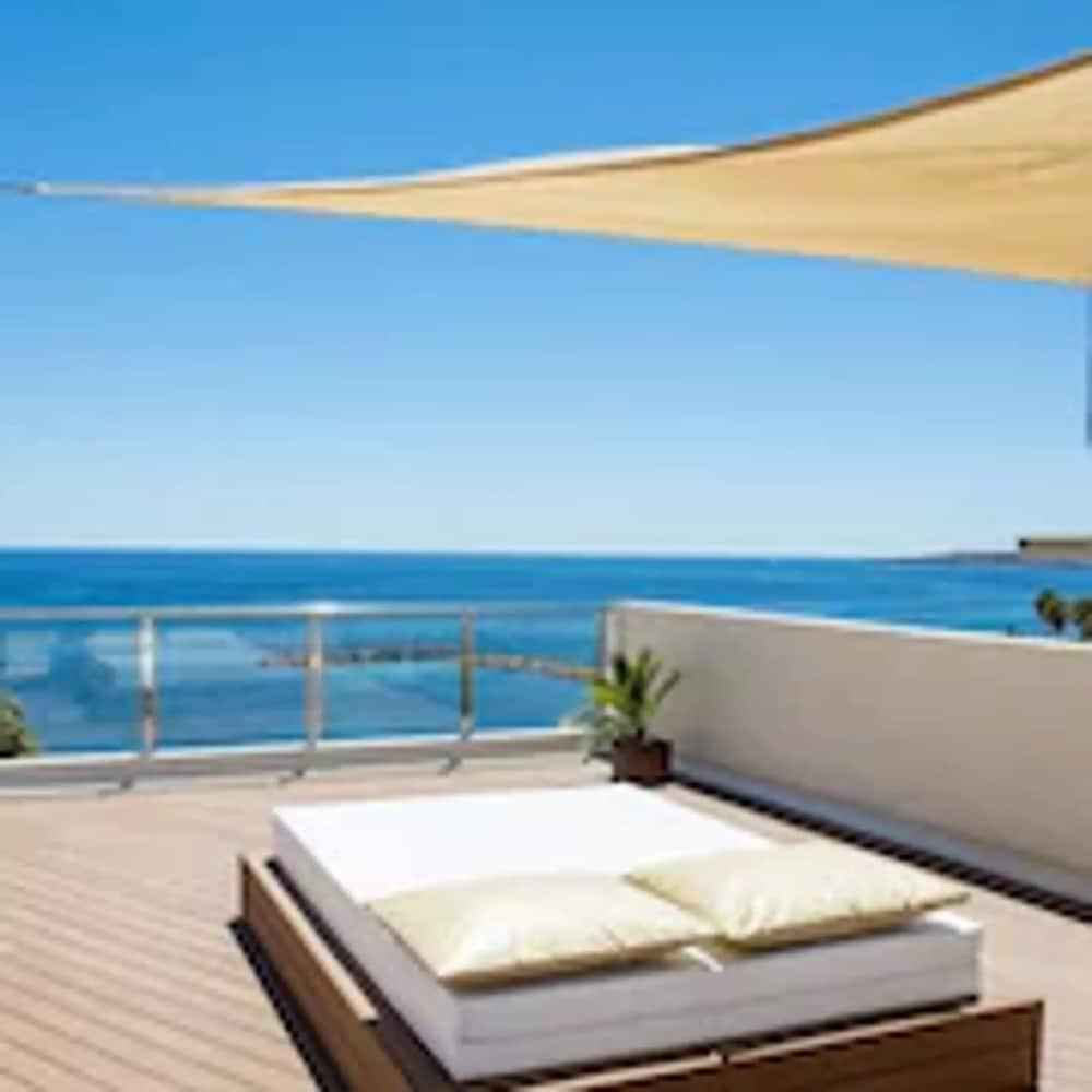 Hotel Cabot Cap De Mar à Cala Bona  Extérieur photo