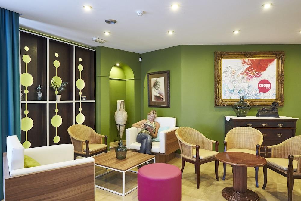 Hotel Cabot Cap De Mar à Cala Bona  Extérieur photo