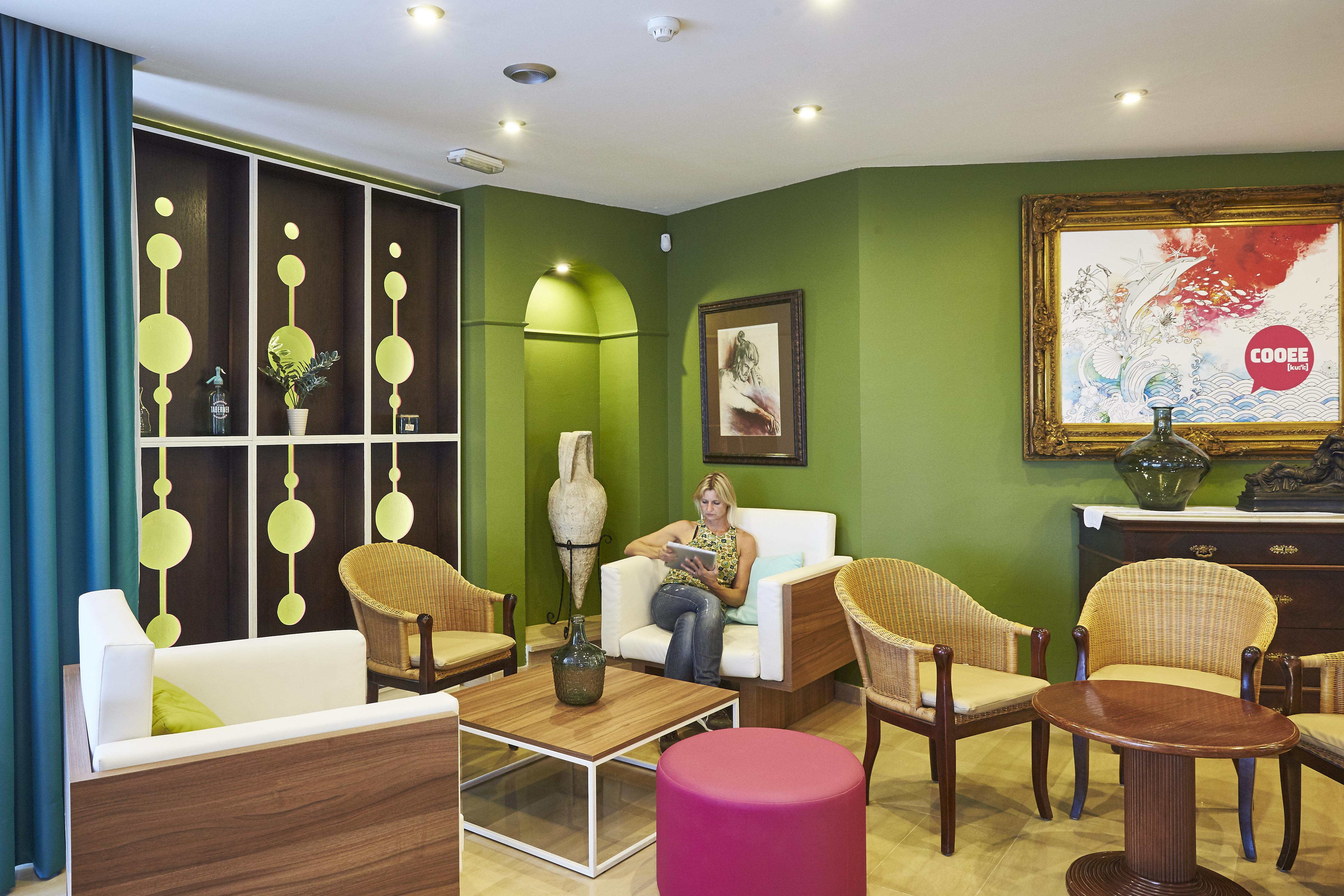 Hotel Cabot Cap De Mar à Cala Bona  Extérieur photo