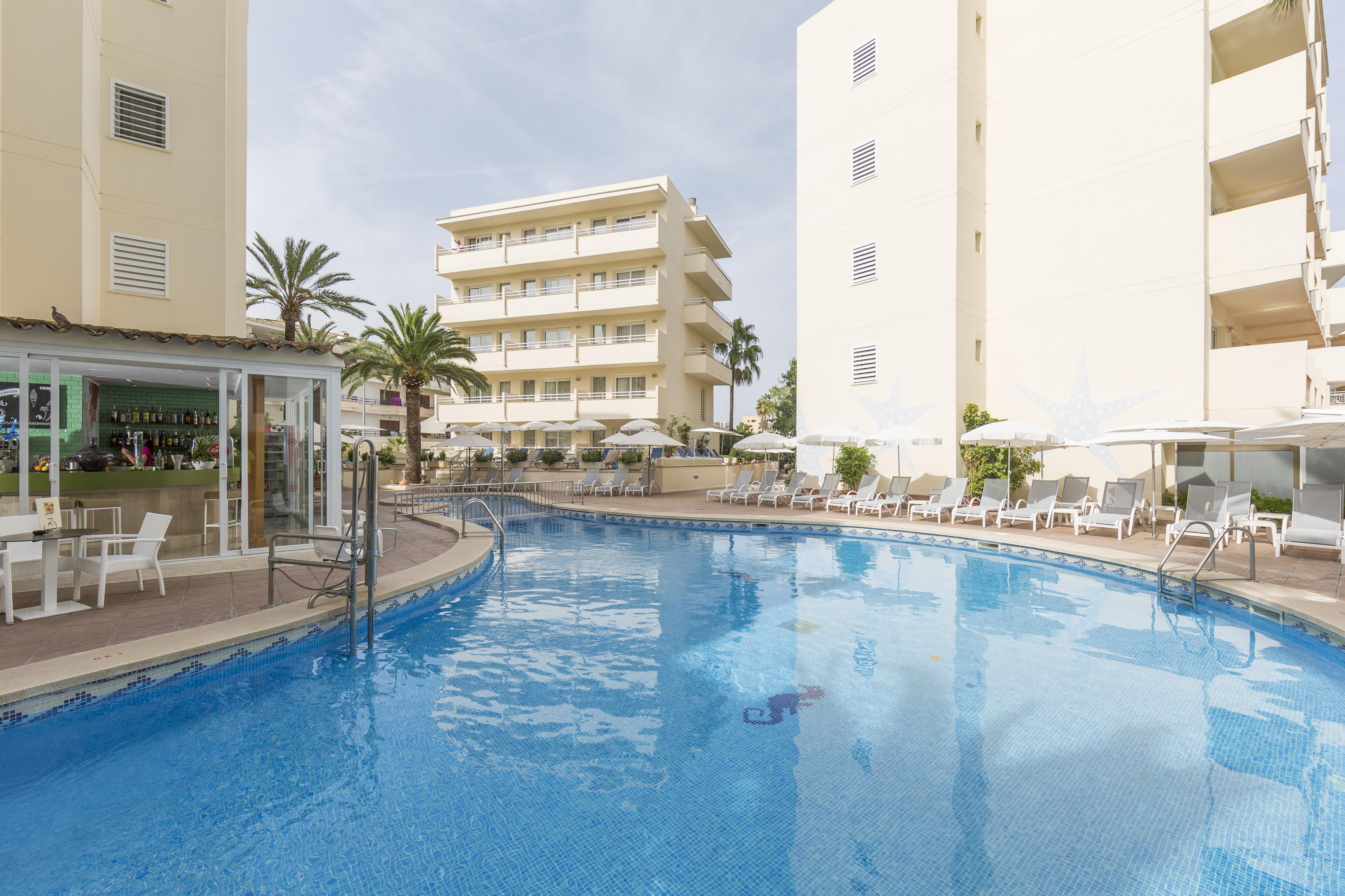 Hotel Cabot Cap De Mar à Cala Bona  Extérieur photo